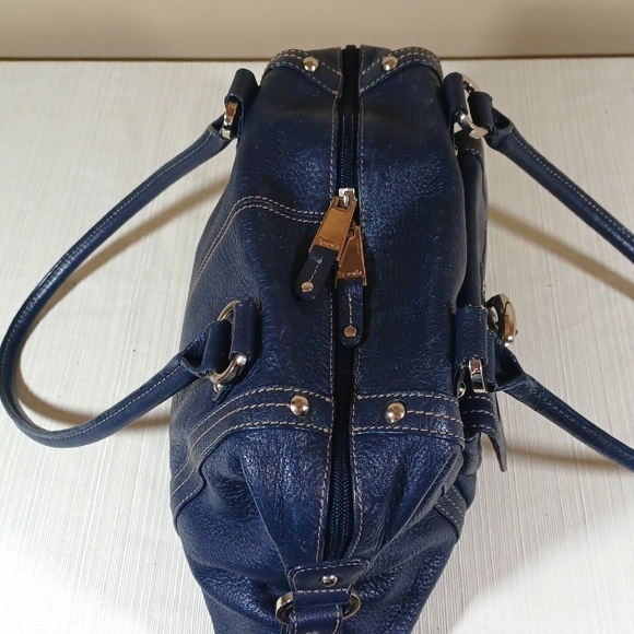 Tignanello Blue Leather Shoulder Bag - Picture 6 of 13